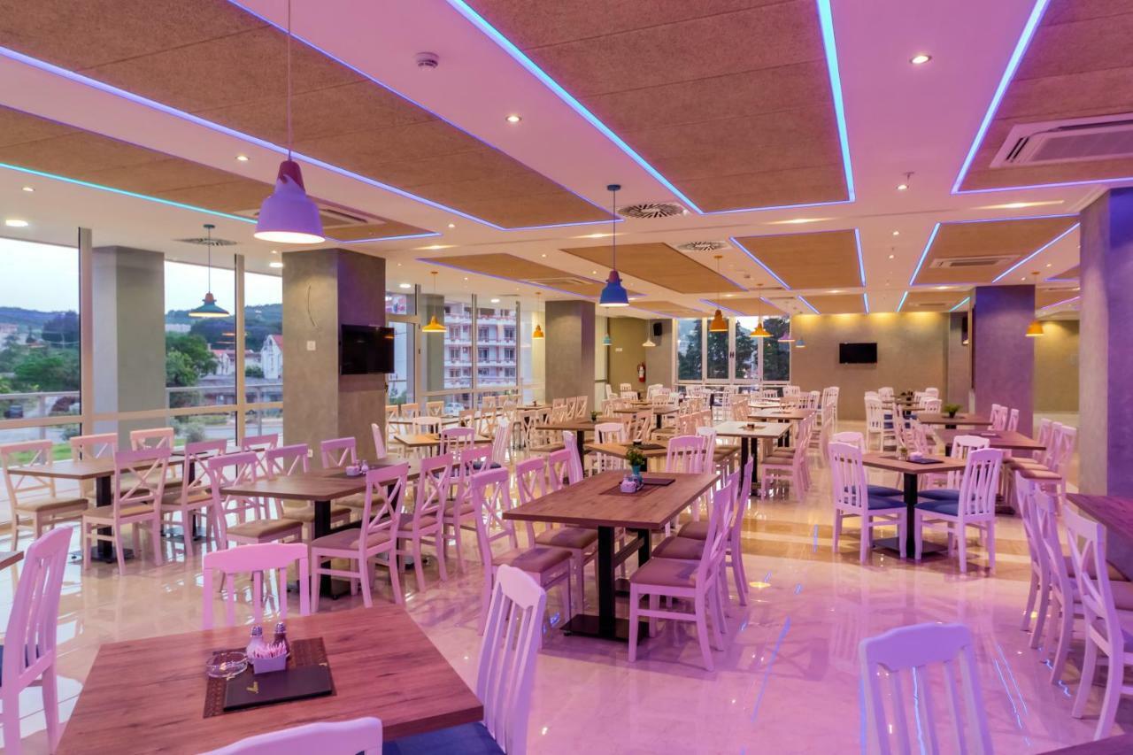 Hotel Franca Ulcinj Exterior photo